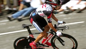 88看球网-中超联赛遇到下雨天气时是否取消比赛